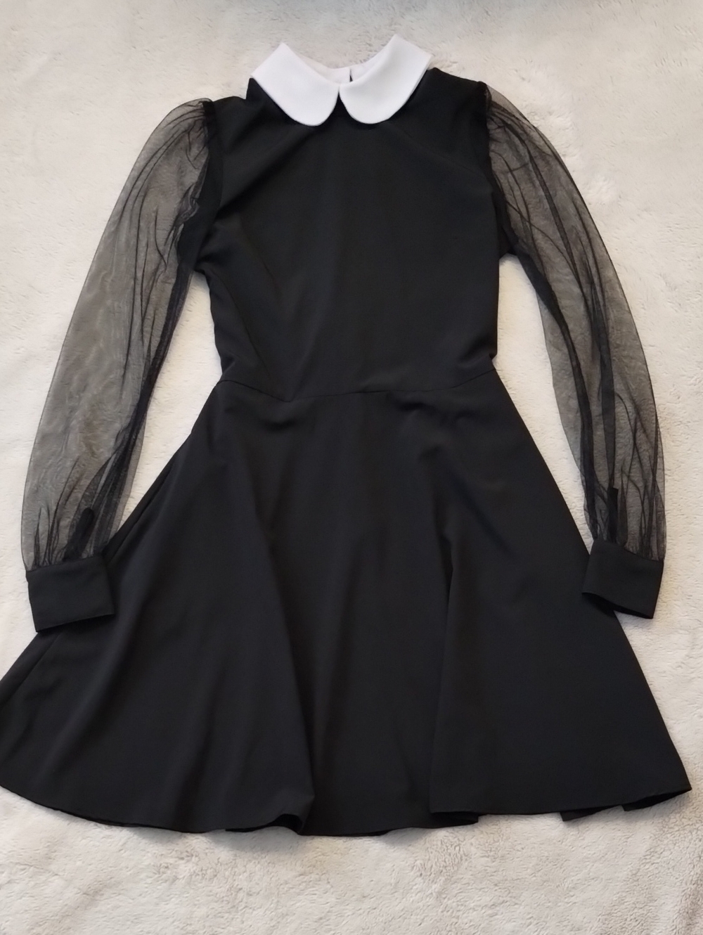 Rare Deandri Dress With Removable Collar
